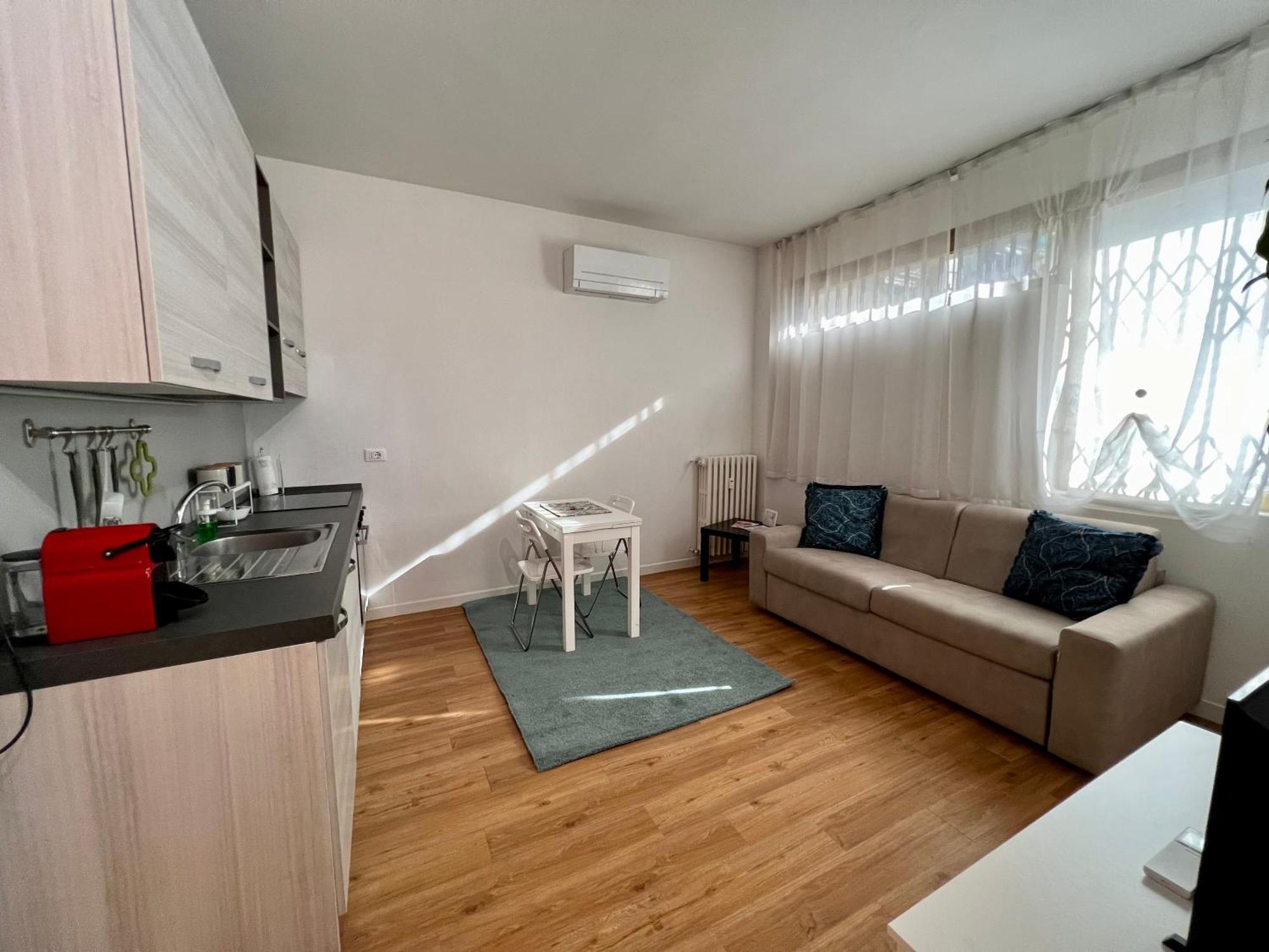 Cute Flat - Best Price - Wi Fi - Ac - Tv Флоренция Экстерьер фото