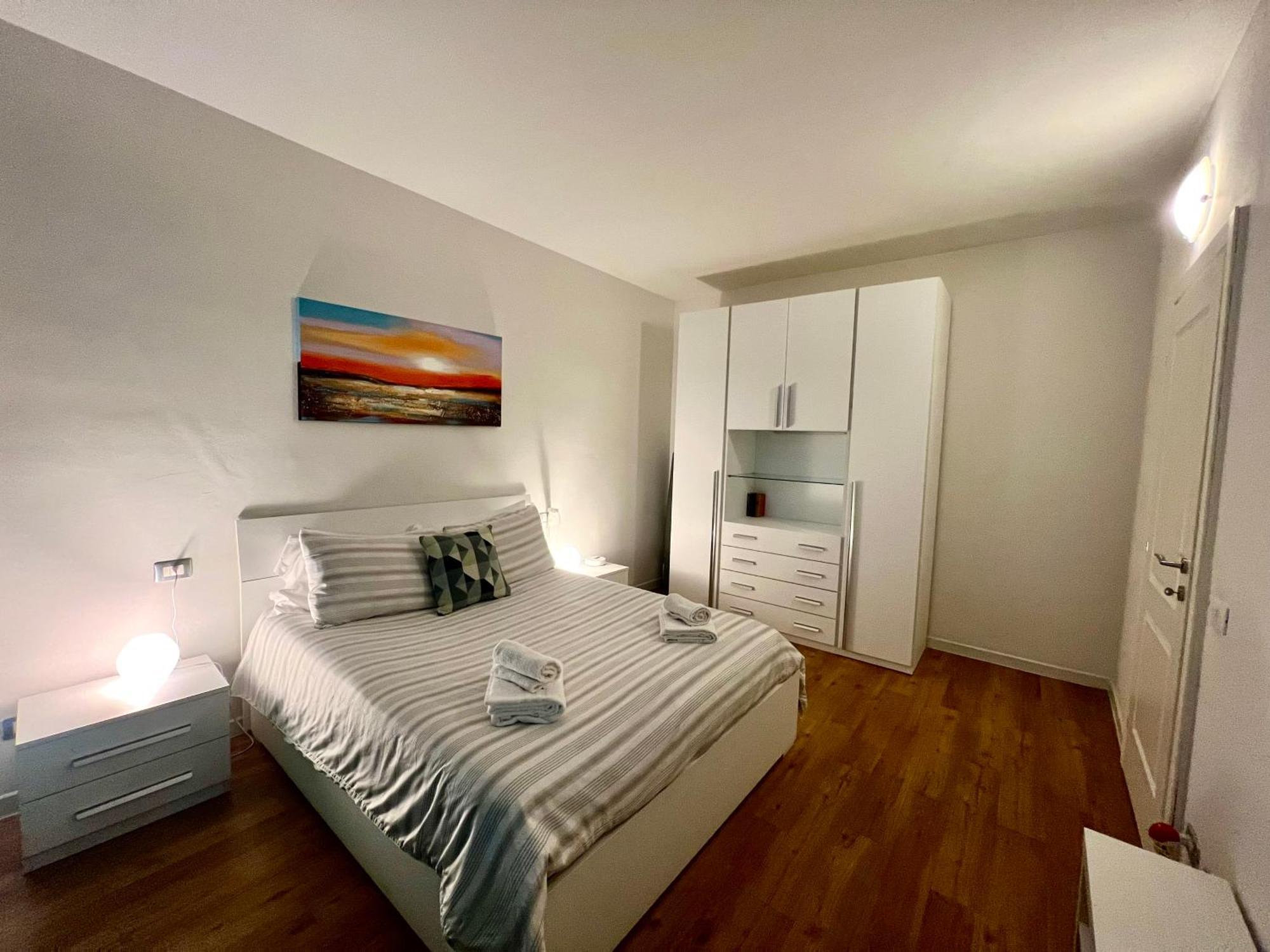 Cute Flat - Best Price - Wi Fi - Ac - Tv Флоренция Экстерьер фото